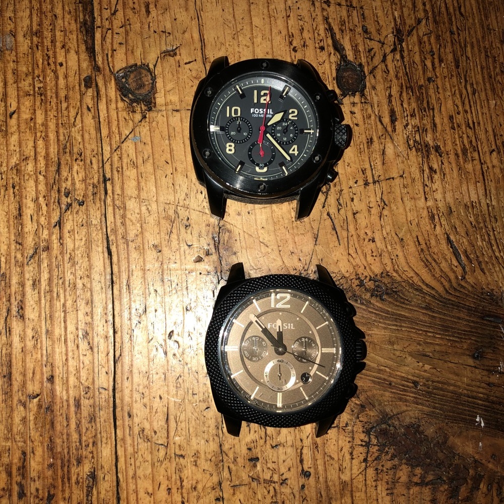 2 men’s fossil watches